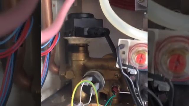 Ошибка E25 на Baxi EcoFour 24F обзор смотреть онлайн