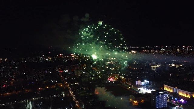 Новогодний салют 2021 в Ставрополе.