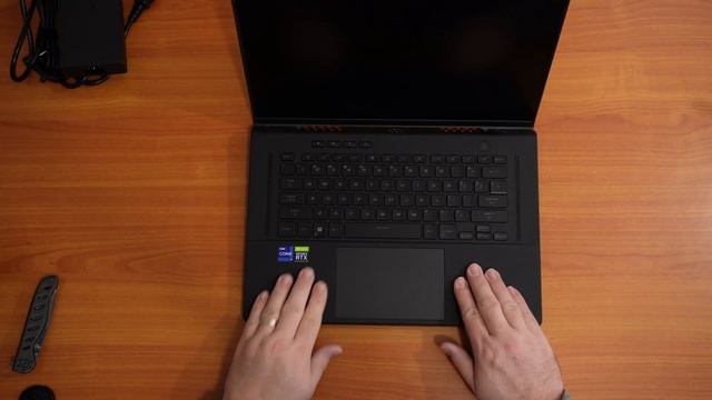 Asus ROG Zephyrus 16 Gaming Laptop Unboxing! смотреть онлайн