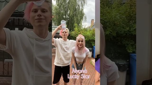 Пранки из Тик Тока У КОГО КРУЧЕ? Дрим Тим Хаус Vs Супер Хаус Tik Tok Тренды Лучшее смотреть онлайн