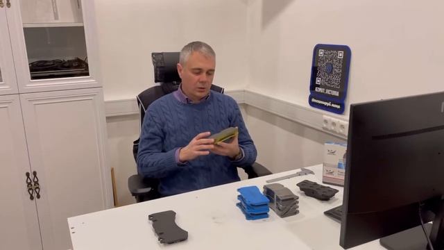 Обзор тормозных колодок для BMW от Azimut-Victoria смотреть онлайн