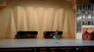 "Я с комариком плясала"