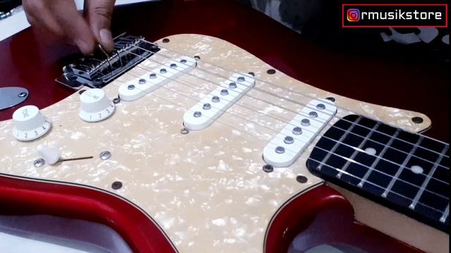 Cara Setting Tremolo Stratocaster - Full Servis Gitar Down Bisa Terrr Terrrr смотреть онлайн