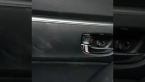 Снятие обшивки задней двери на тойота Королла Е 170