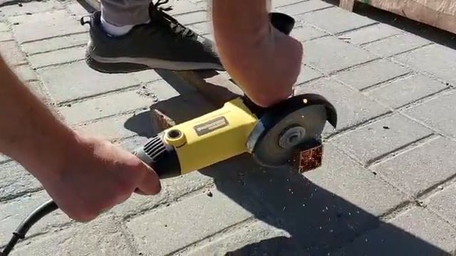 Углошлифовальная машина PAG125-1200L Partnertool | УШМ, болгарка смотреть онлайн