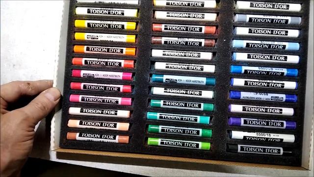 Купил набор сухой пастели Koh-i-Noor Toison D'or на 36 цветов. Радуюсь. смотреть онлайн