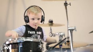 5-летний малыш играет на барабанах / Даниил Рогачев / Heart-Shaped Box - Nirvana (cover)