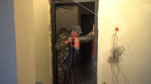 Монтаж входной двери Torex в квартиру.