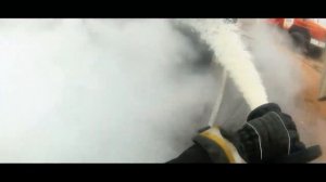 ГЛАЗАМИ МЧС_ автомобиль полностью сгорел