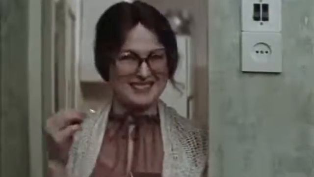 Реклама Kuppersbusch  в фильме 'Блондинка за углом'  1984г
