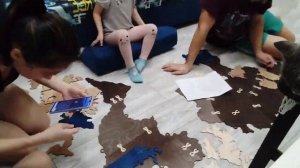 СОБИРАЕМ карту МИРА из ДЕРЕВА (декор)