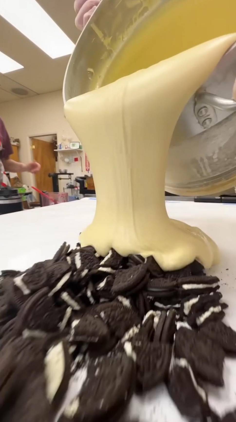 Печенье из белого ШОКОЛАДА и ОРЕО #shorts #шоколад #орео смотреть онлайн