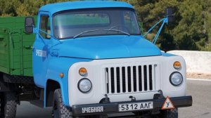 ЗА ЧТО НЕ ЛЮБИЛИ ГАЗ 53? САМЫЙ МАССОВЫЙ ГРУЗОВИК СССР. И В ЧЕМ ОТЛИЧИЯ ГАЗ 53,52 И 51. ПОДРОБНО.