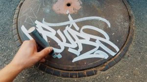 Burs One Tagging on da streets in Saint-P. Daylights RAW Video