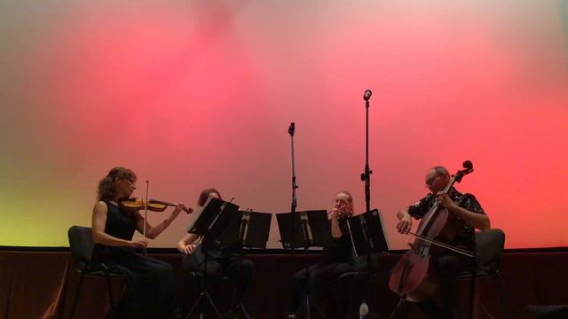 Квартет «Вернисаж» Quartet Vernissage Чарльз Чаплин Charles Chaplin Огни рампы Limelight смотреть онлайн