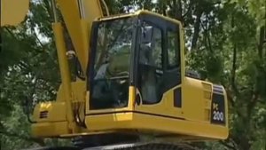Экскаватор Komatsu PC200-8