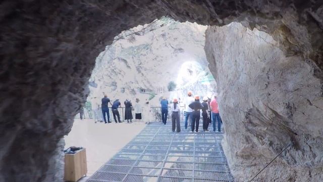 Дагестан подвесной мост через реку Сулак. Сулакский каньон. смотреть онлайн