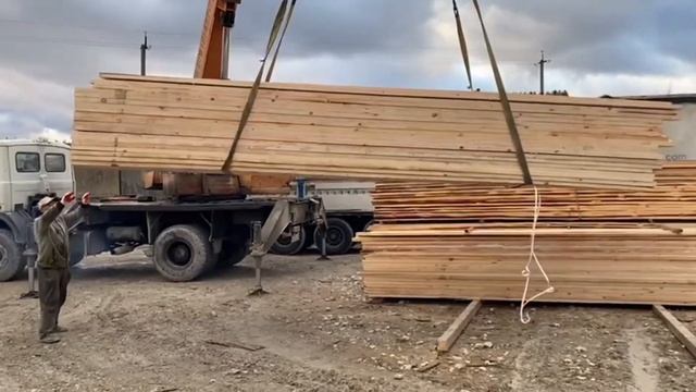 ПОСТУПЛЕНИЕ ПИЛОМАТЕРИАЛОВ: ДОСКА ОБРЕЗНАЯ, БРУС / СТРОЙ РЫНОК