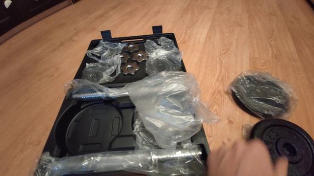 Распаковка - Набор гантелей разборных Sundays Fitness IR92052 смотреть онлайн