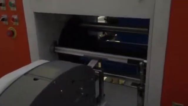 Пакетоделательная машина для пакетов в рулоне (фасов. и мусор.) Китай. PR-pack-350A-roll-BH -2 смотреть онлайн