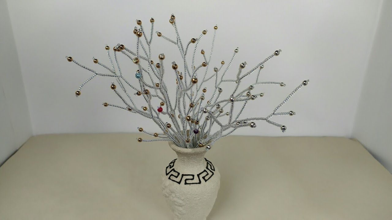 Работы из бисера. Зимний букет из бисера. Мастер класс. Пошаговый МК для начинающих. смотреть онлайн