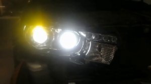 Toyota Corolla Установка линз в секции ближнего и дальнего света