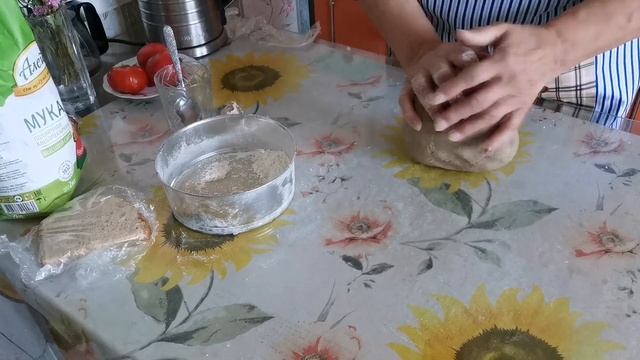 25.10.2023г.ВЫМЕШИВАЮ ХЛЕБ /УШКИ НАДО ЛЕЧИТЬ У ВРАЧА! / смотреть онлайн