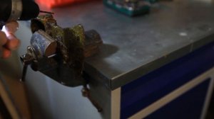 Как почистить старое железо от ржавчины