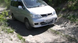 На перевалку Актру на Nissan Serena