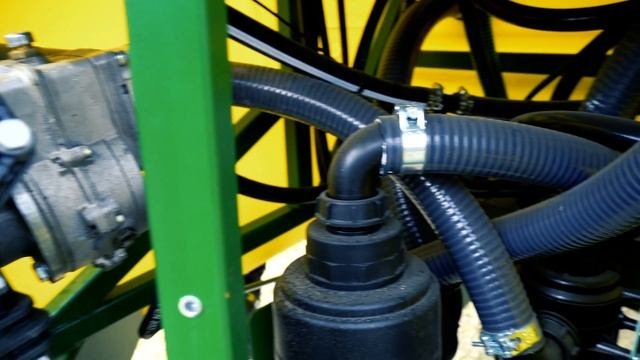 Обзор на прицепной опрыскиватель Гварта 8