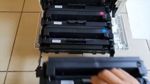Replacing a Toner Cartridge in the HP Color LaserJet Pro MFP M477fnw M477fdw M477fdn M377dw