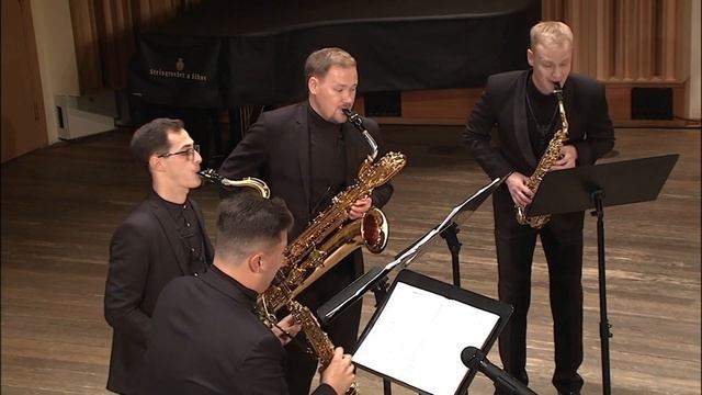 Astor Piazzolla - Escualo, Russian Saxophone Quartet