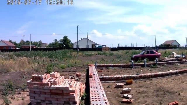 Цоколь в 1,5 кирпича без ОПЫТА { Супер схема перехлеста углов } смотреть онлайн