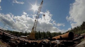 Разгрузка тягача с трубами б/у. Металлобаза. АртМеталл.