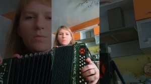 Крутится вертится шар голубой на гармони!разбор