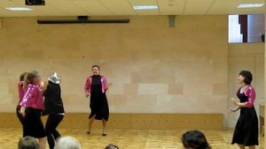 "Бродвей-Джаз" в исполнении "Леди Джаз". май 2012