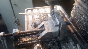 Воткинский фрезерный станок ВМ131ВФ1