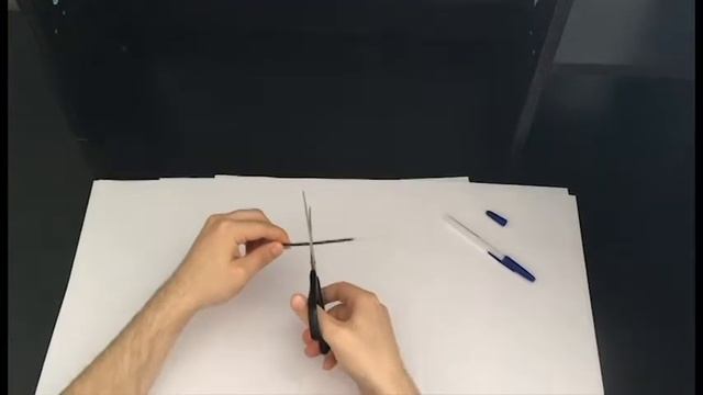 ЧТО БУДЕТ С ЧЕРНИЛАМИ ЕСЛИ РАЗРЕЗАТЬ РУЧКУ ??? смотреть онлайн