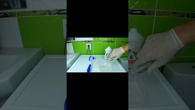 Как очистить УНИТАЗ от ИЗВЕСТКОВОГО НАЛЕТА и МОЧЕВОГО КАМНЯ! СУПЕР МОЩНЫЙ СПОСОБ! Секретный способ!