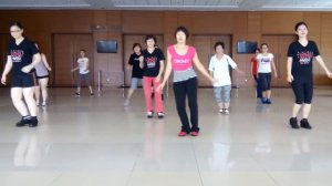 Let's Twist Again- Line Dance (Beginner Level)
