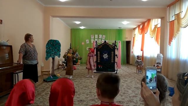 Спектакль Гуси-Лебеди. Детский сад 122, Брянск. смотреть онлайн