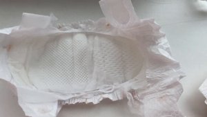 Обзор подгузников Pampers Haggies Manu Momi Moony / пробую их в деле