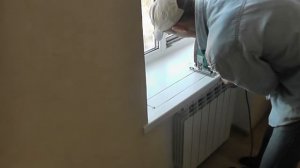 Конденсат на окнах? Монтаж вентиляционных решеток в подоконник