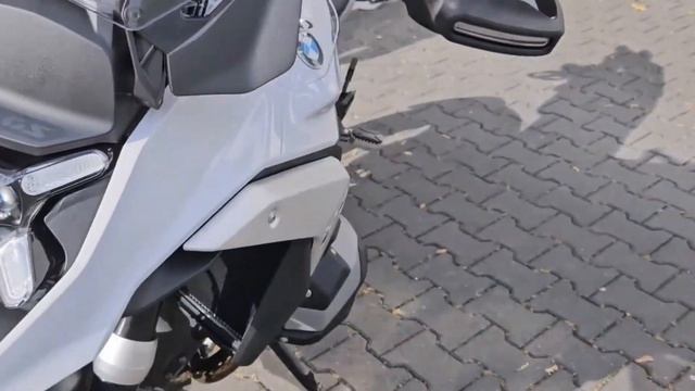 The new 2024 BMW R 1300 GS 2024 A Deep Dive into the Adventure Touring Beast
