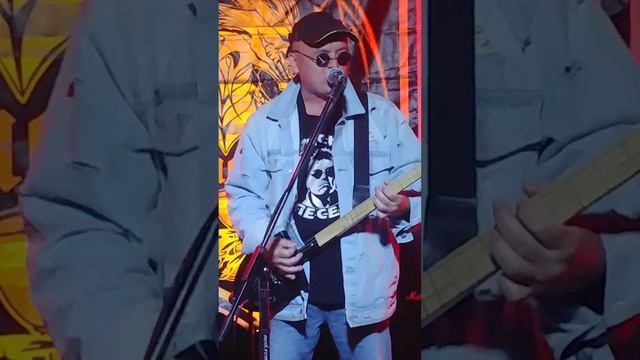 Красная плесень - Федор Гавнюков (Екатеринбург, таверна Пристанище, 18.10.2022) смотреть онлайн