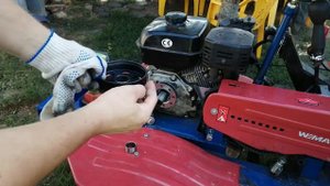 Автоматическое сцепление на минитрактор. Что внутри?