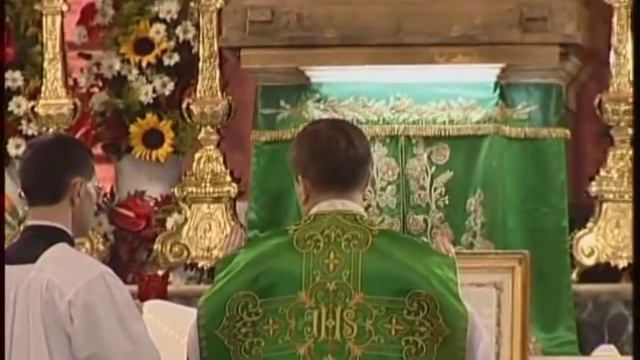 Tridentine Latin Mass: Last Sunday after Pentecost (5/8) смотреть онлайн