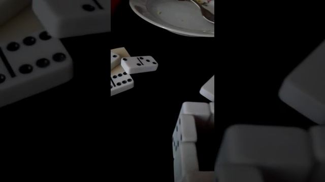 Что можно сделать их 28 домино смотреть онлайн