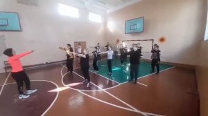 Флешмоб "Утренняя зарядка" (Новодворская СШ Свислочского района)