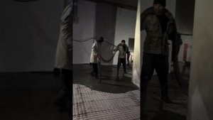 Стационарный бетононасос. Заливка стяжки.